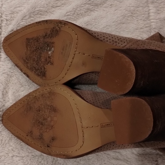 Vince Camuto Cream and Brown Ankle Boots Size NWT - Picture 8 of 9